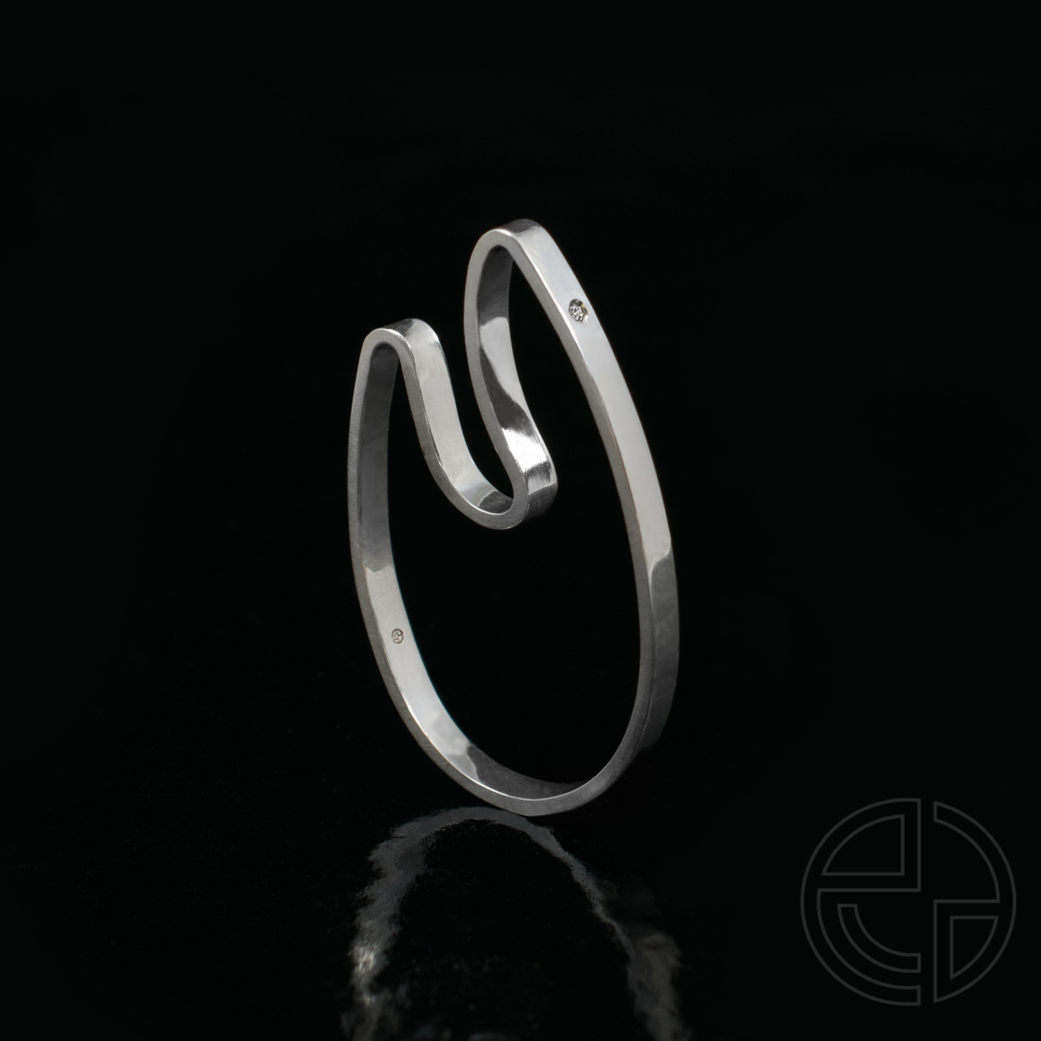 dutch-jewel-design-doosje-contour-ring-flame